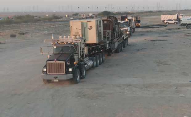 Sexy Clutches: How to Buy & Wear a Designer Clutch Bag